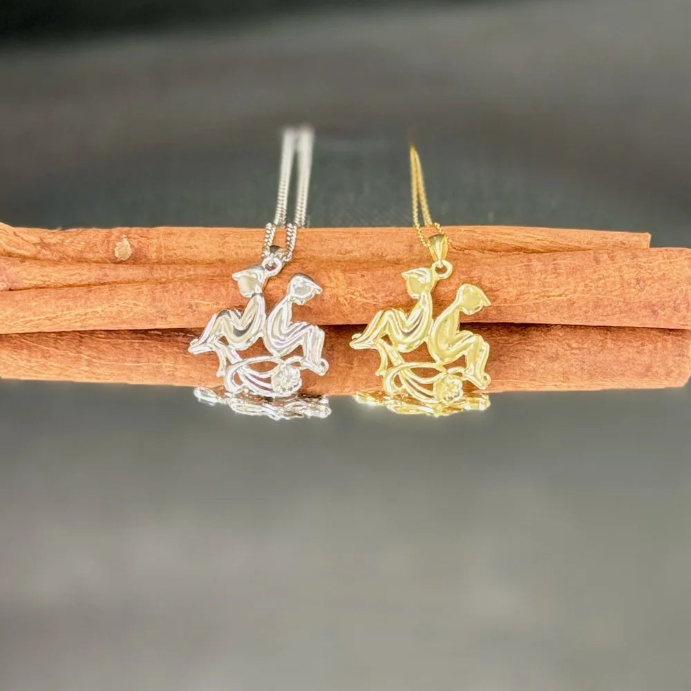 Elegant gold and silver dog-themed pendants, perfect for animal lovers seeking a minimalist accessory for everyday wear.