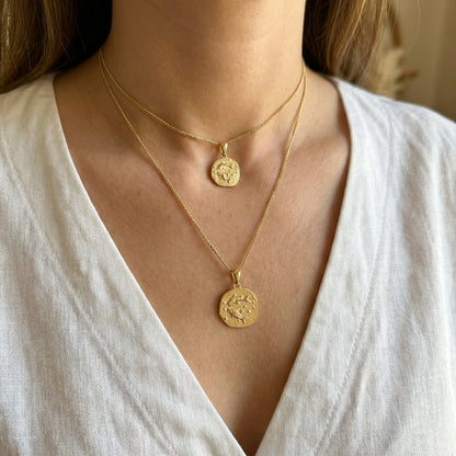 Stellar Signs Pisces Necklace - Solid Gold Zodiac Pendant
