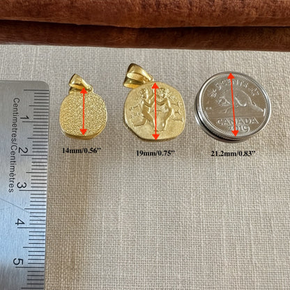 Stellar Signs Gemini Necklace - Solid Gold Zodiac Pendant