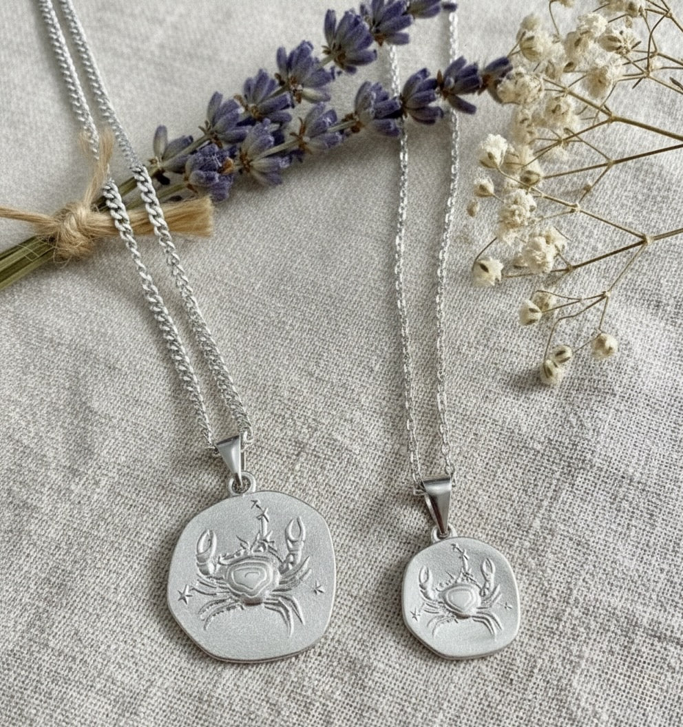 Stellar Signs Cancer Necklace - Solid Gold Zodiac Pendant
