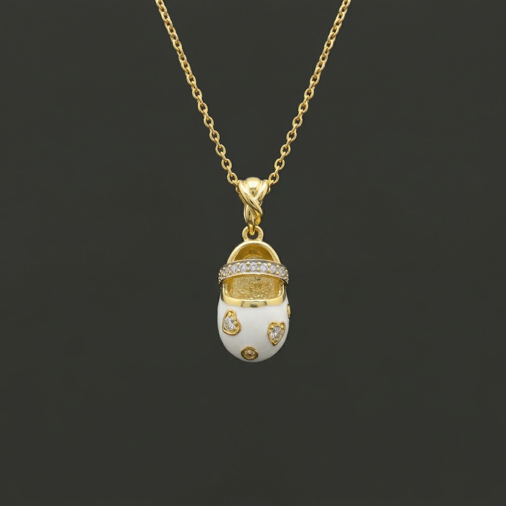 Chic Charm: Golden Glimmer Baby Shoe Pendant - Silver