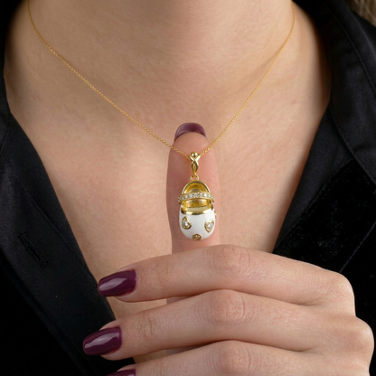 Chic Charm: Golden Glimmer Baby Shoe Pendant - Silver