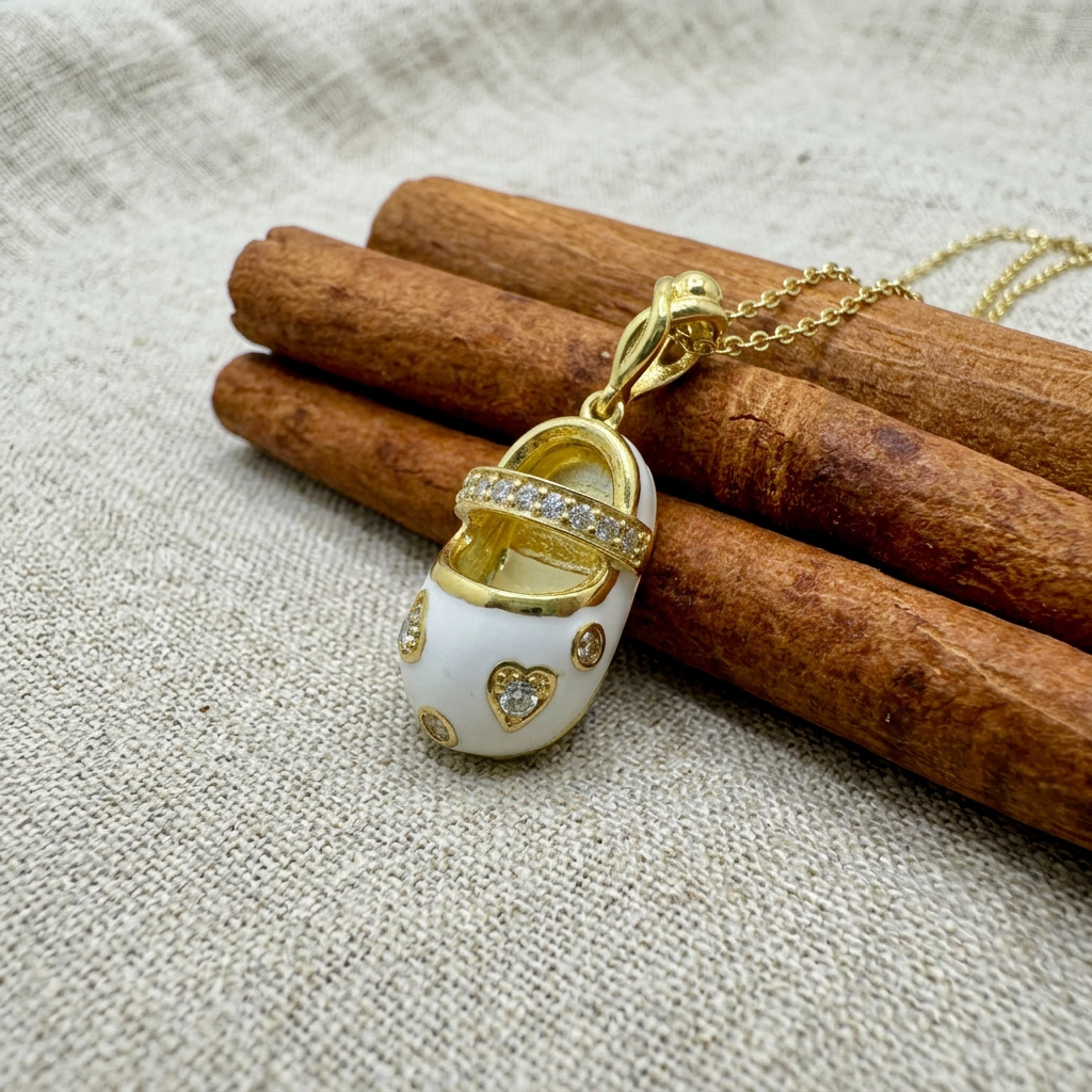 Chic Charm: Golden Glimmer Baby Shoe Pendant - Solid Gold