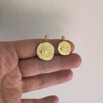 Stellar Signs Taurus Necklace - Solid Gold Zodiac Pendant