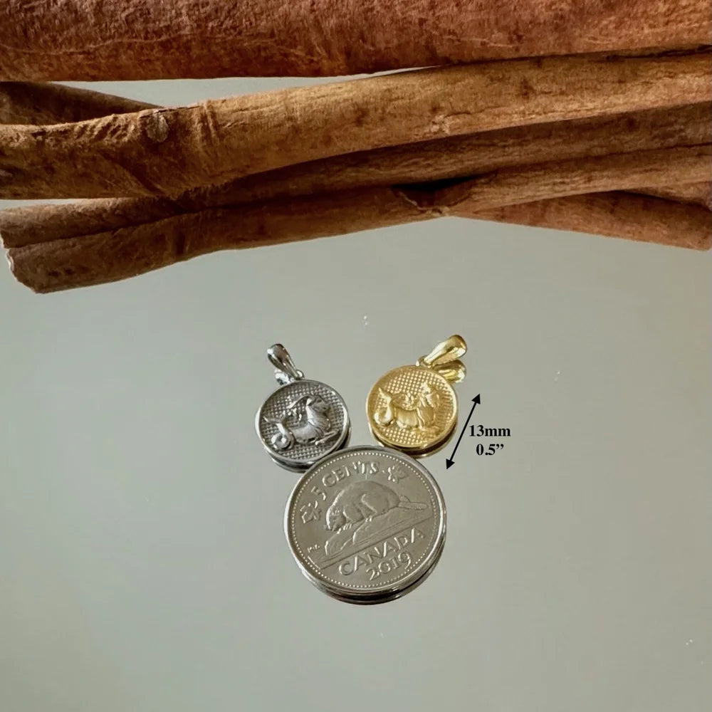 Vintage-style silver and gold animal charms, perfect for women’s layering or unique jewelry sets, measuring 13mm.